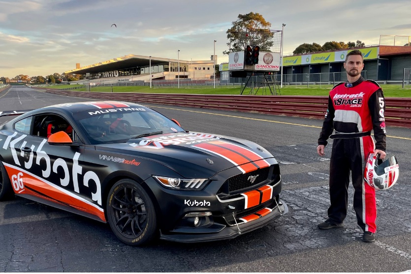 Sandhurst Raceway V8 Supercar Drive Experiences Melbourne | Sandown Hot Laps