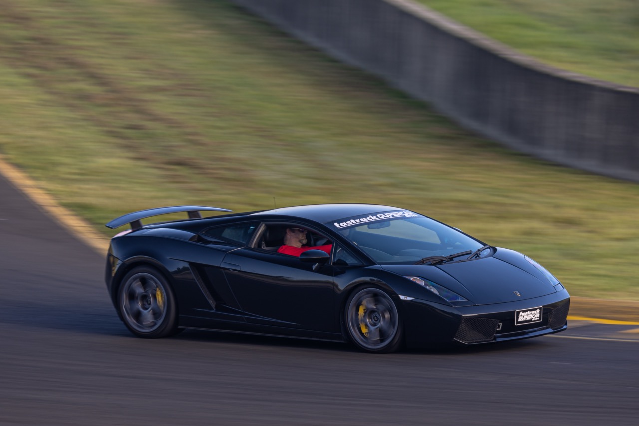 Sandown International Raceway Fastrack Experiences sandown-international-raceway-fastrack-experiences
