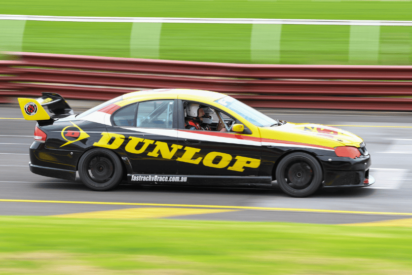 Sandhurst Raceway V8 Supercar Drive Experiences Melbourne | Sandown Hot Laps