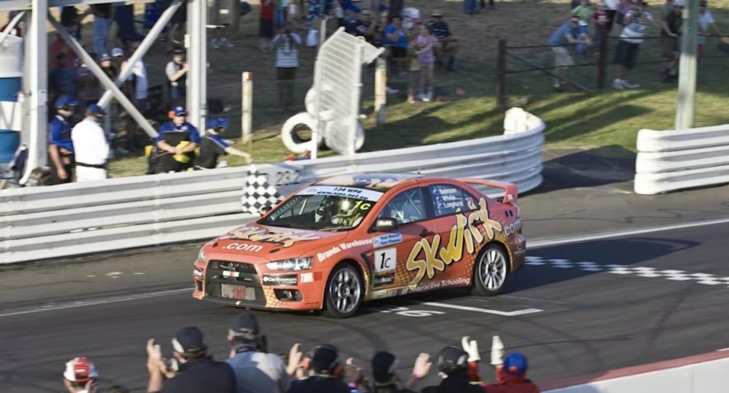 Your Guide to the Bathurst 12 Hour 2022 Fastrack V8 Race
