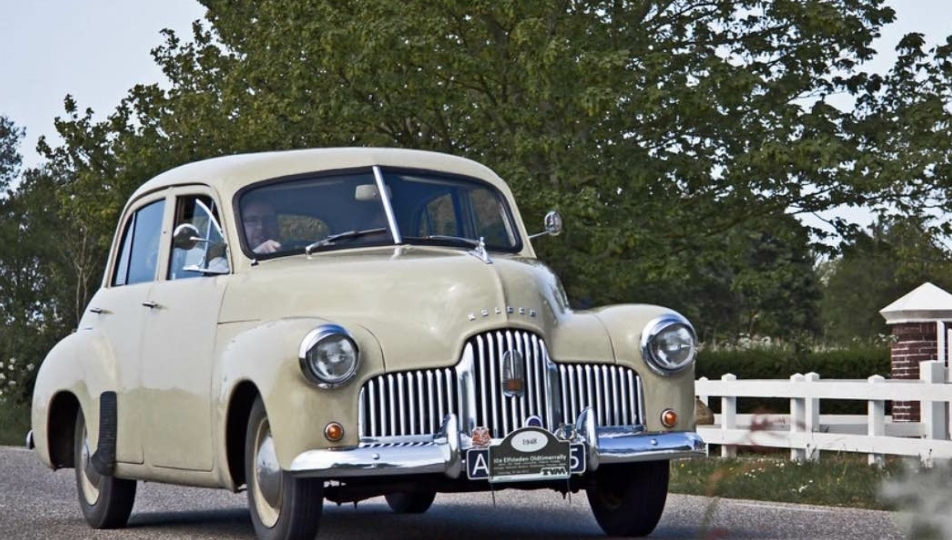 vintage holden car from general motors